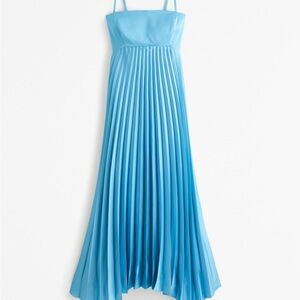 The A&F Giselle Clasp-Back Pleated Midi Dress blue
